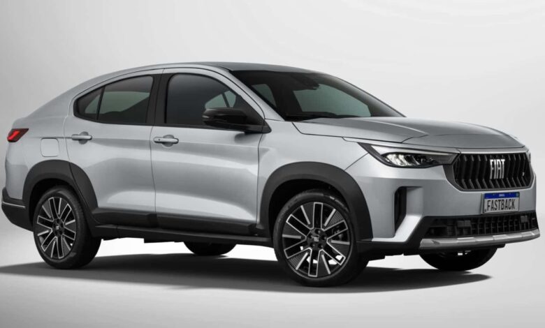 Recém-lançado, Fiat Fastback Hybrid 2026 tem desconto de até R$ 32 mil
