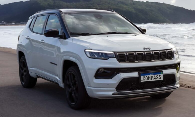 Jeep Compass 2026 estreia com até R$ 20 mil de redução nos preços