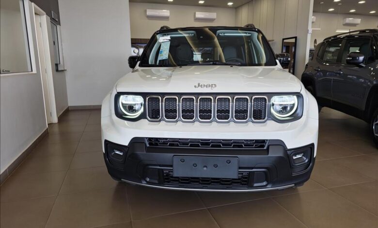 Com desconto de R$ 18 mil, Jeep Renegade Sport custa menos que Tera