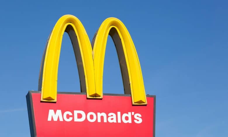 Mc Donald's relança após 5 anos lanche queridinho dos consumidores!