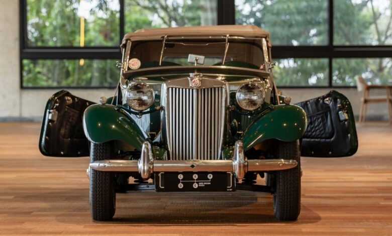 museu promove leilões de carros antigos e arte