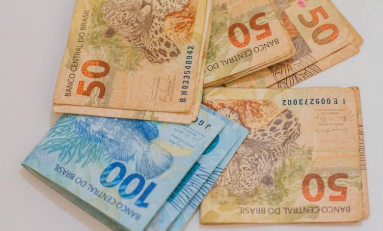 Quem pode receber o salário inesperado ainda no mês de julho de 2025? Veja o que o governo preparou.