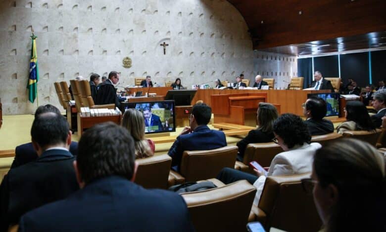 STF condiciona pagamento de valores retidos do Plano Collor I a adesão ao acordo coletivo – CartaCapital