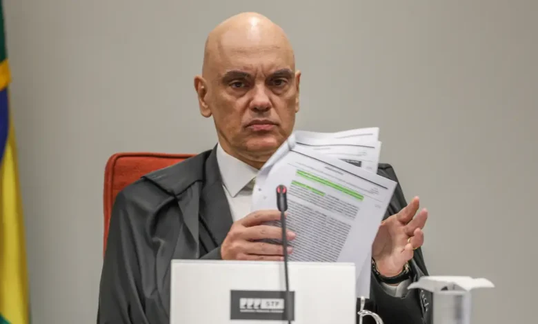 ‘Indesejável embate’: Moraes suspende decisões sobre IOF e convoca reunião entre governo e Congresso