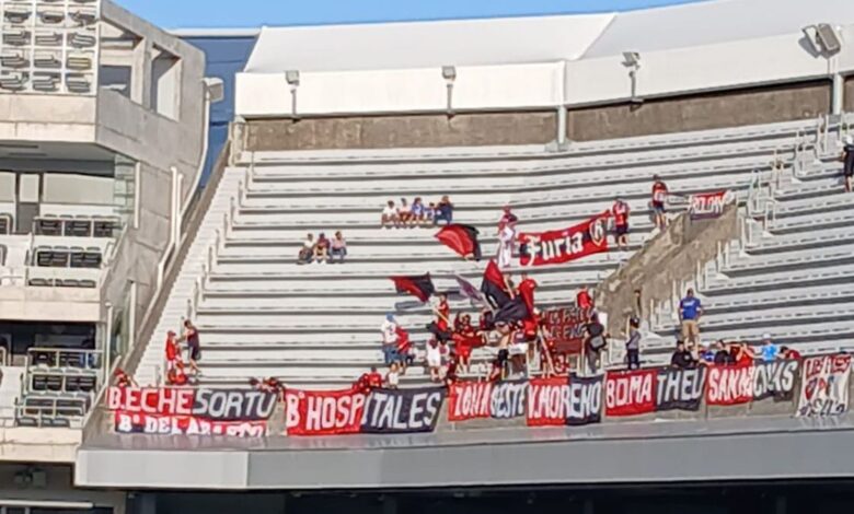 Los hinchas de Newells se hicieron notar en el flamante estadio Luis Pirata Fuente