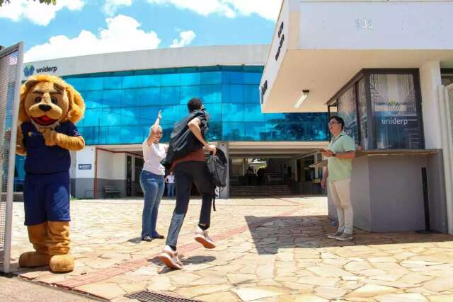 MS registra quase 58 mil inscritos no Enem, aumento em relação a 2024 - Educação e Tecnologia