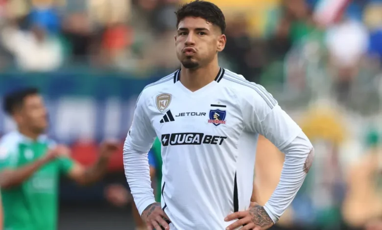 Oferta por Saldivia desde Brasil complica a Colo Colo previo al Clásico