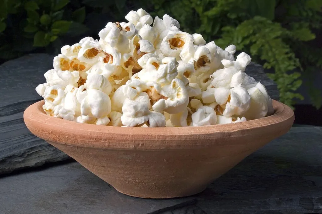 Pipoca como oferenda.