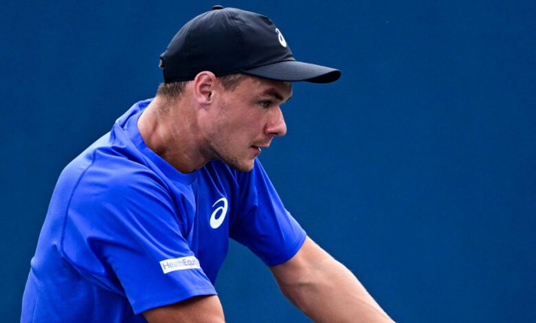 Majchrzak salva 5 match-points e vira batalha contra Khachanov no US Open