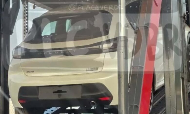 Peugeot 208 com motor híbrido de Pulse já está chegando às lojas