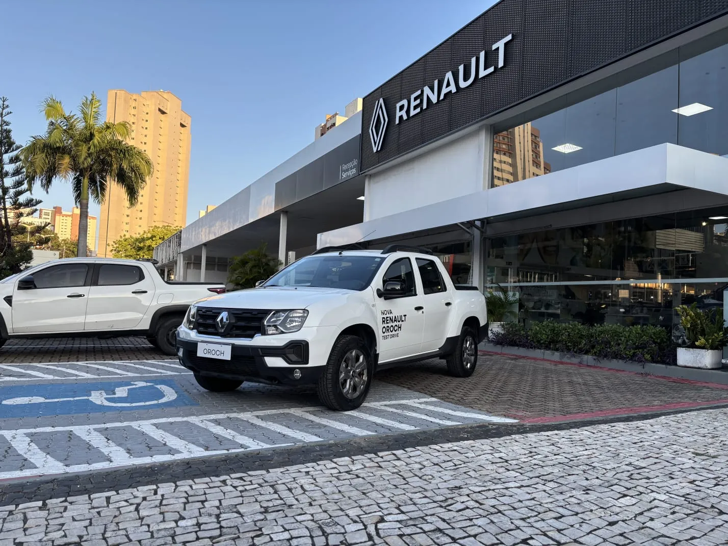 Renault Oroch é autorizado a operar como táxi em Fortaleza