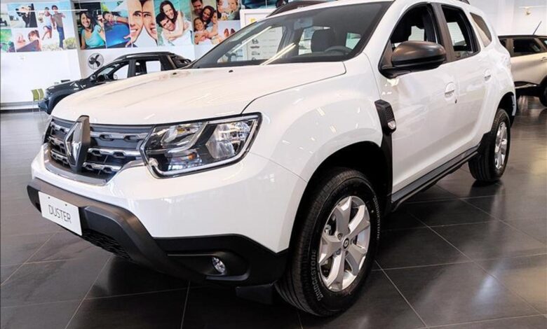 Renault rebaixa preço do Duster Intense Plus 2026 em R$ 33,9 mil para PcD