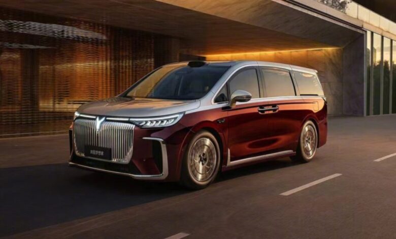 Voyah Dream 2026 inicia pré-venda na China com giro de tanque e recarga 5C