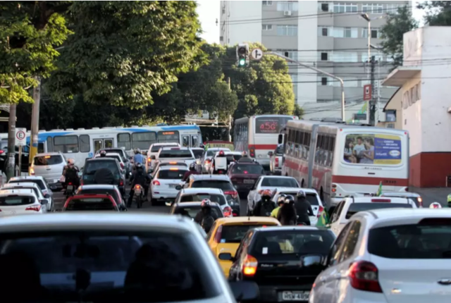 placas 7 e 8 vencem em agosto; guia agora é digital