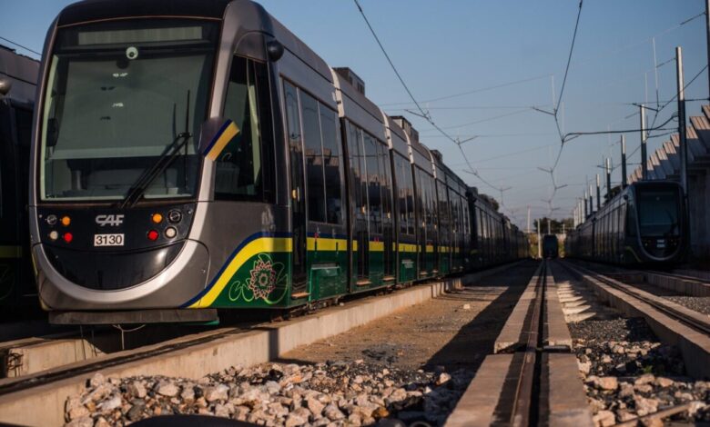 Governo federal anuncia R$ 2,2 bi para VLT entre Curitiba e o aeroporto Afonso Pena