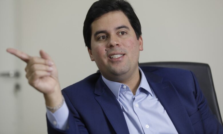 Fufuca ignora anúncio do PP sobre desembarque do governo e diz que 'segue despachando normalmente'