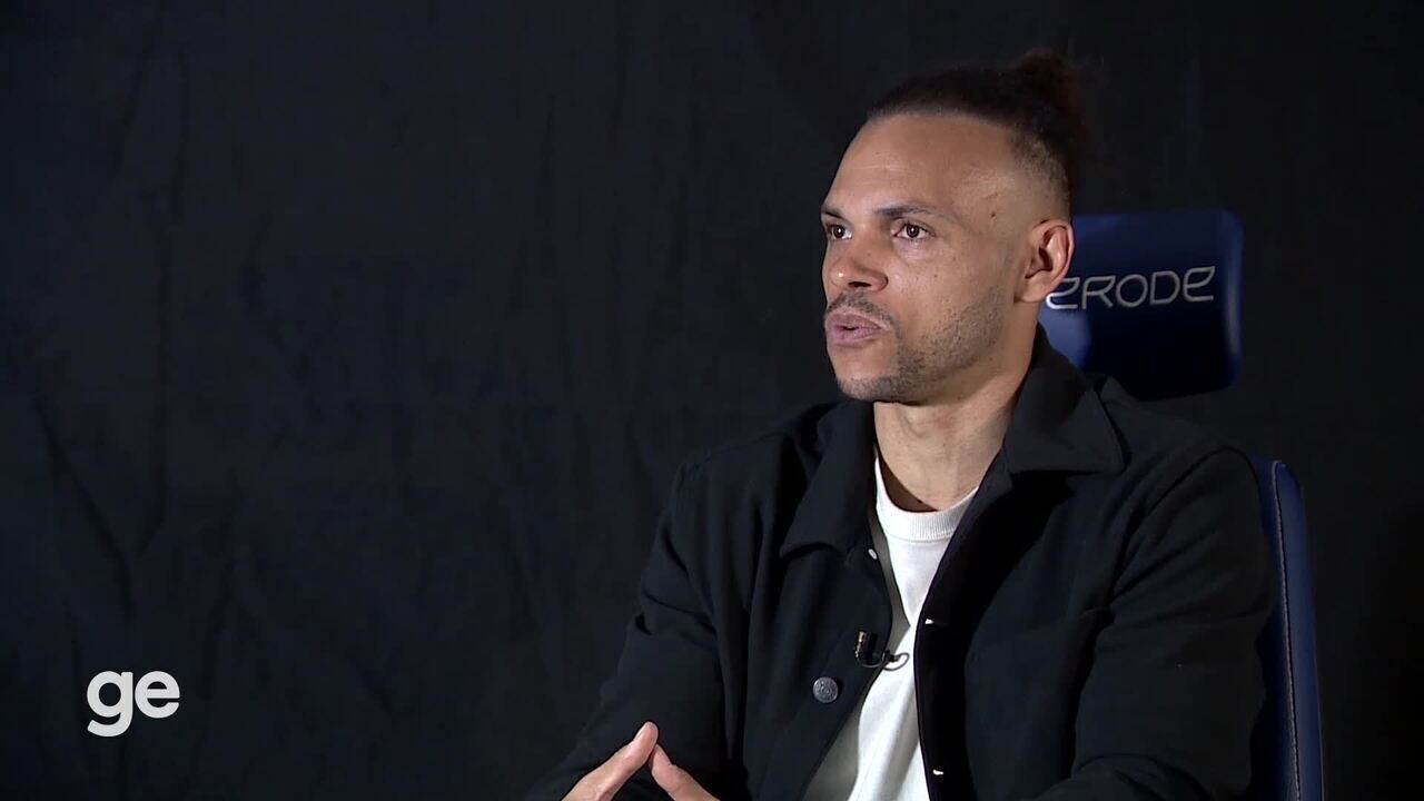 Braithwaite diz que não é convocado por preconceito