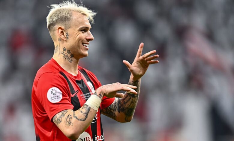 Grêmio insiste em Róger Guedes e faz proposta de R$ 108 milhões