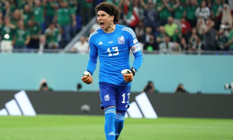 A história 'maluca' de como Ochoa desapareceu após fechar com time da Espanha