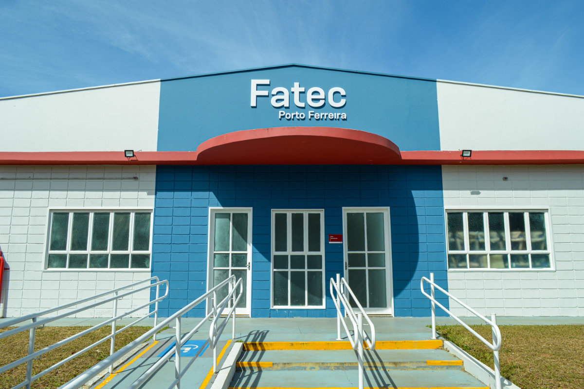 Fatec Porto Ferreira realiza feira de empregabilidade