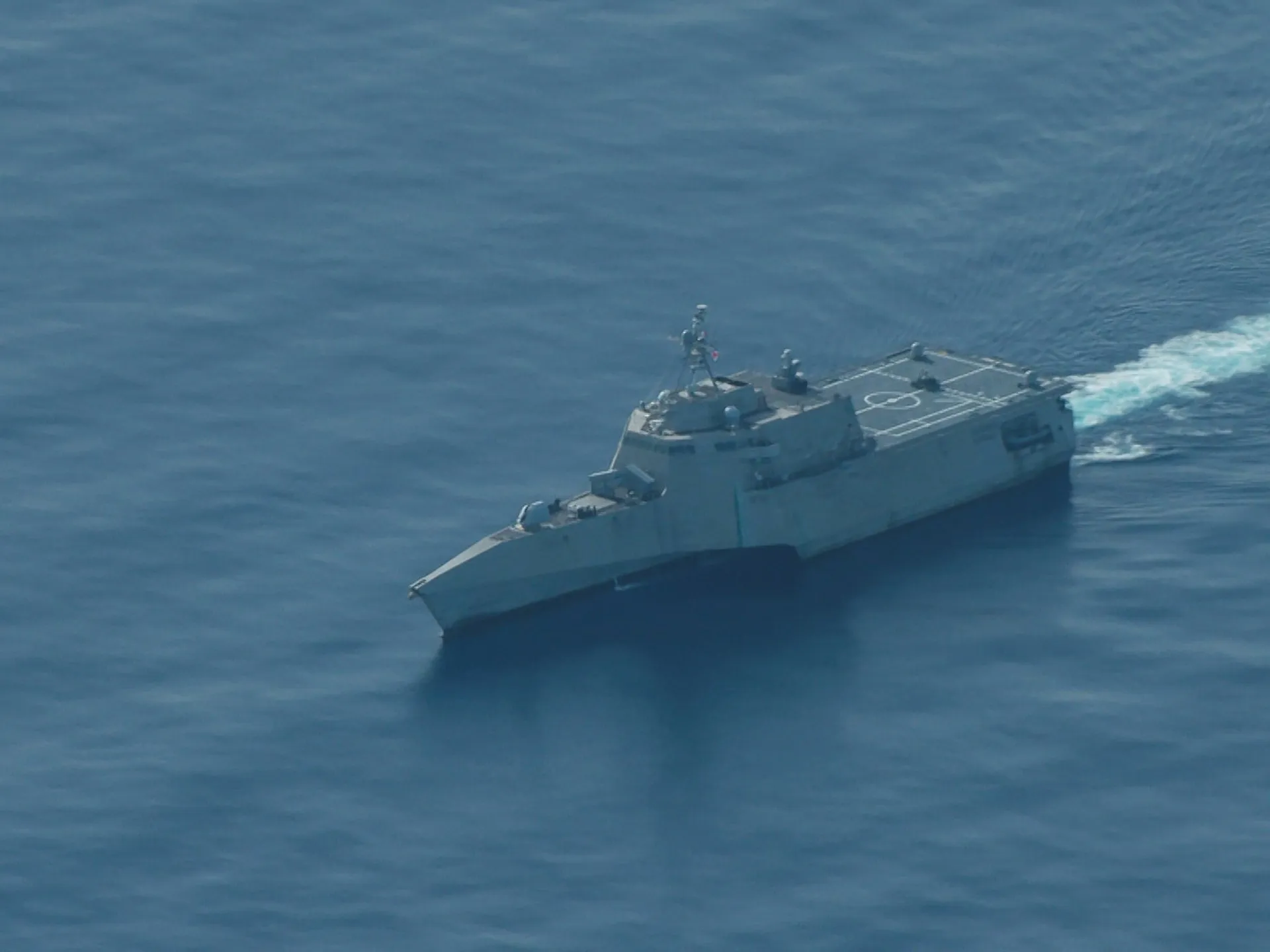 China alerta Filipinas sobre provocações no mar do Sul da China