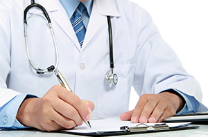 Justiça condena empresa por recusa de atestado médico particular