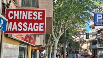 Doku-Team wagt sich mit versteckter Kamera in Massagesalons auf Mallorca