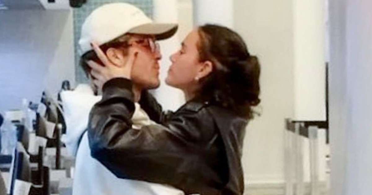 Bruna Marquezine e João Guilherme reatam namoro, mas optam por discrição total, aponta perfil. Aos detalhes!