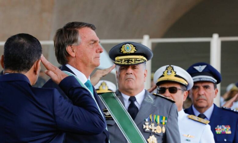 Bolsonaro recebeu informação de que Exército preparou uma “cela” para sua prisão