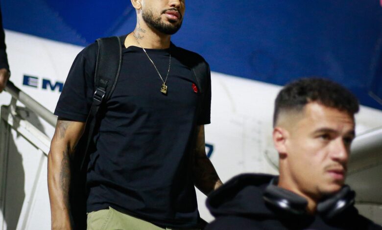 Jair tem múltiplas lesões no joelho direito e vira desfalque longo no Vasco; clube vai prolongar contrato