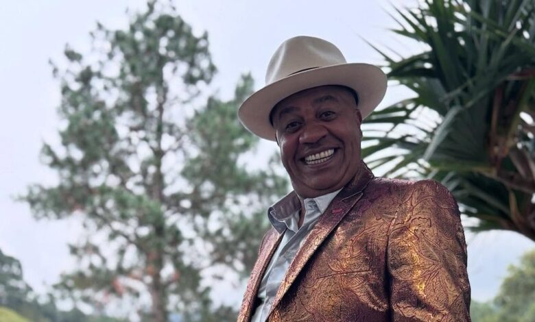 'A Fazenda': Quem é Toninho Tornado, criador do 'calabreso'?
