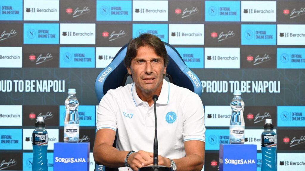 Conte lancia il Napoli: "Fiorentina e City: momento della verità"