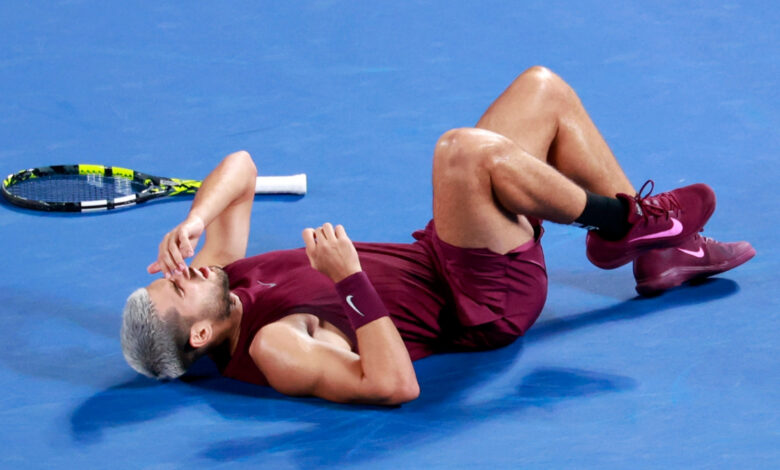 Alcaraz sigue con dolor y decide no entrenar este viernes antes de los octavos de Tokio