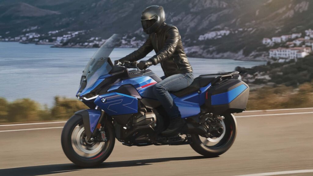 BMW R 1300 RT 2026 será produzida no Brasil e entra em pré-venda