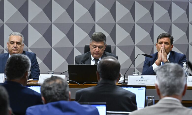 Cantor sertanejo é executado a tiros por criminosos disfarçados de PMs