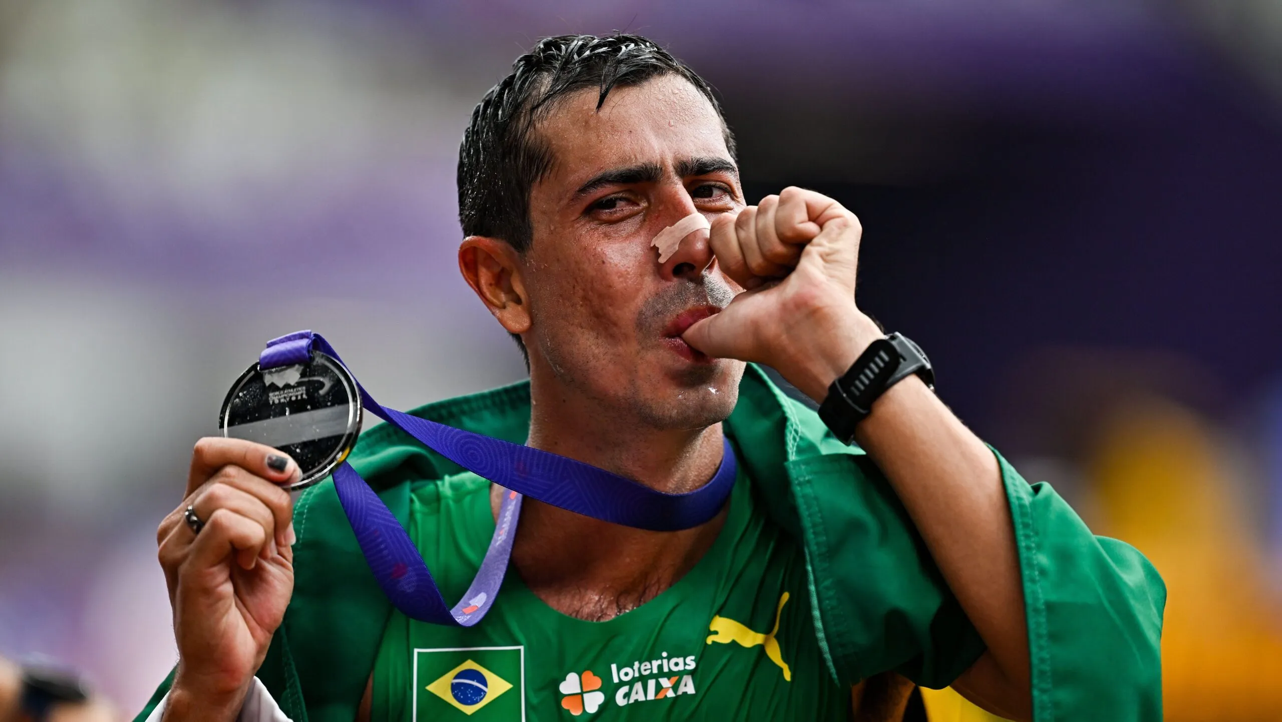 Caio Bonfim conquista prata no Mundial de Atletismo