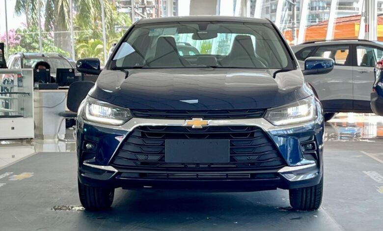 Chevrolet Onix Plus AT Turbo para PcD tem desconto de R$ 28.800 em setembro