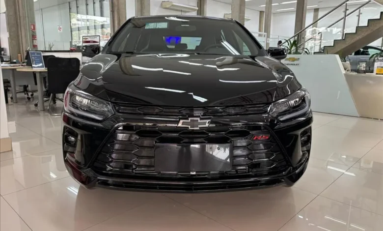 Chevrolet Onix RS acumula desconto de R$ 18.390 para PcD em setembro