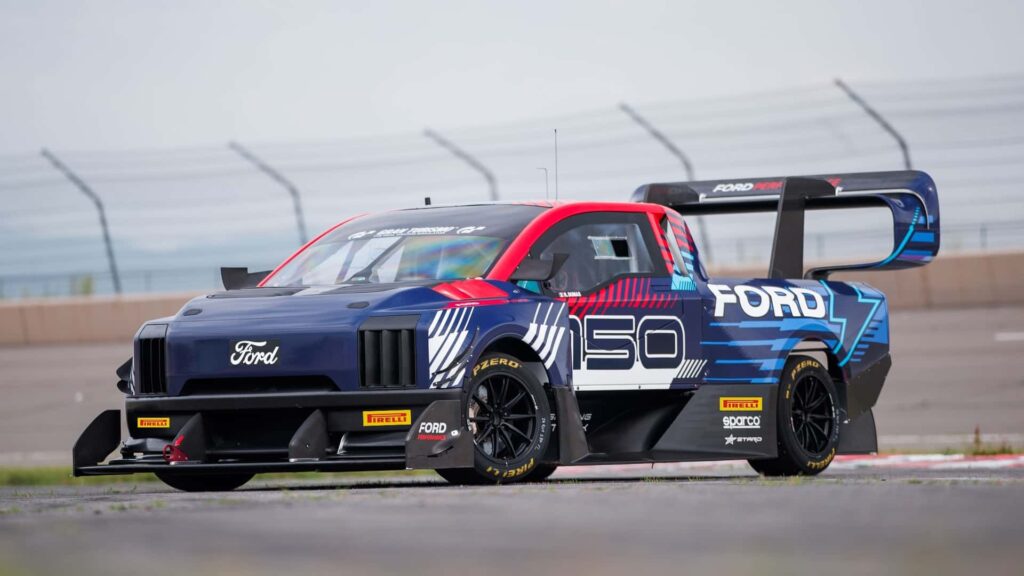 Com 1.600 cv, Ford F-150 tunada para as pistas bate recorde histórico em Nürburgring