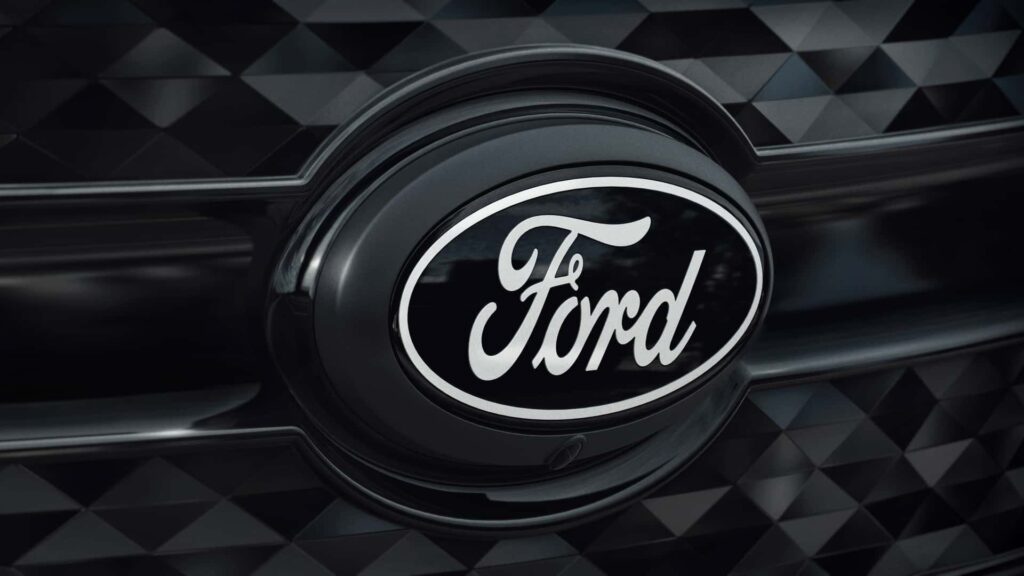 Defeito na câmera de ré leva Ford a chamar quase 1,5 milhão de carros nos EUA