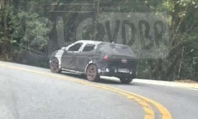 Novo Hyundai HB20 2027 aparece em testes e pode adiantar próximo Onix