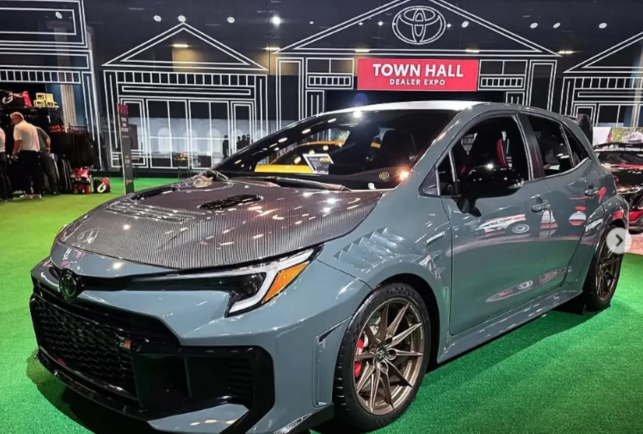 Imagens do Toyota Corolla Hatchback vazam antes da estreia nos EUA