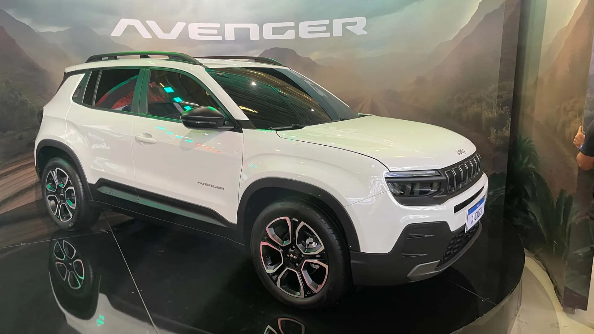 Jeep Avenger será produzido na fábrica da Citroën