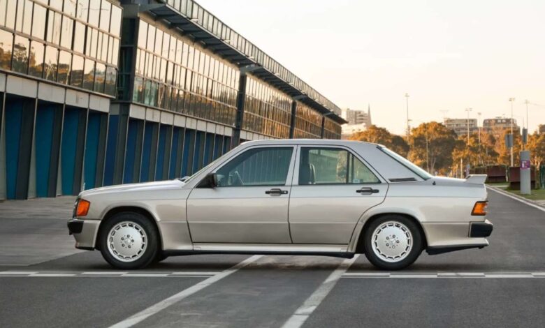 Icônica Mercedes de Ayrton Senna vai a leilão com lances de até R$ 1,8 milhão