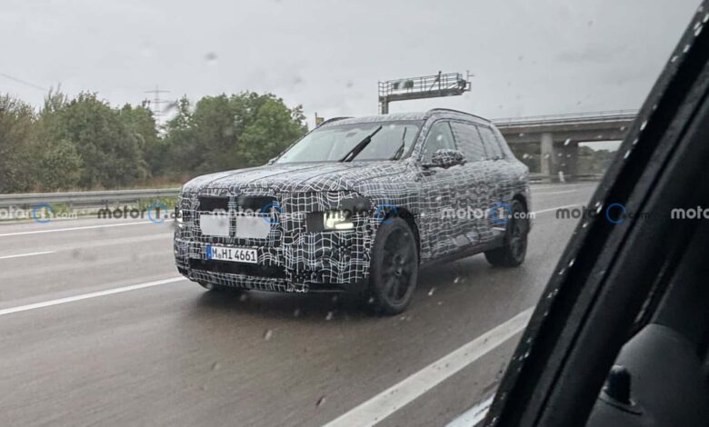 Flagra mostra o novo BMW X7 mais próximo da produção