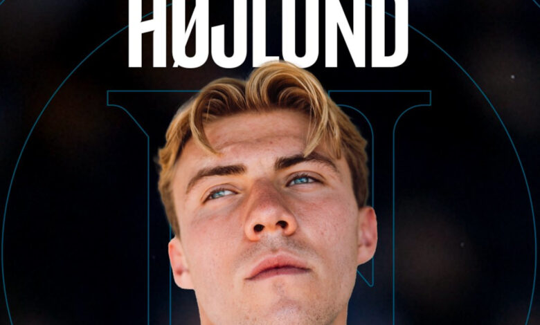 Napoli announce Rasmus Hojlund