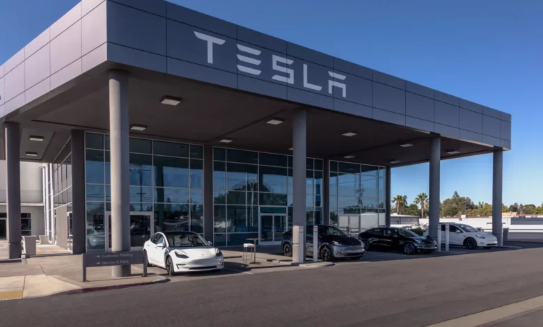 Tesla enfrenta oitavo mês seguido de queda nas vendas na Europa