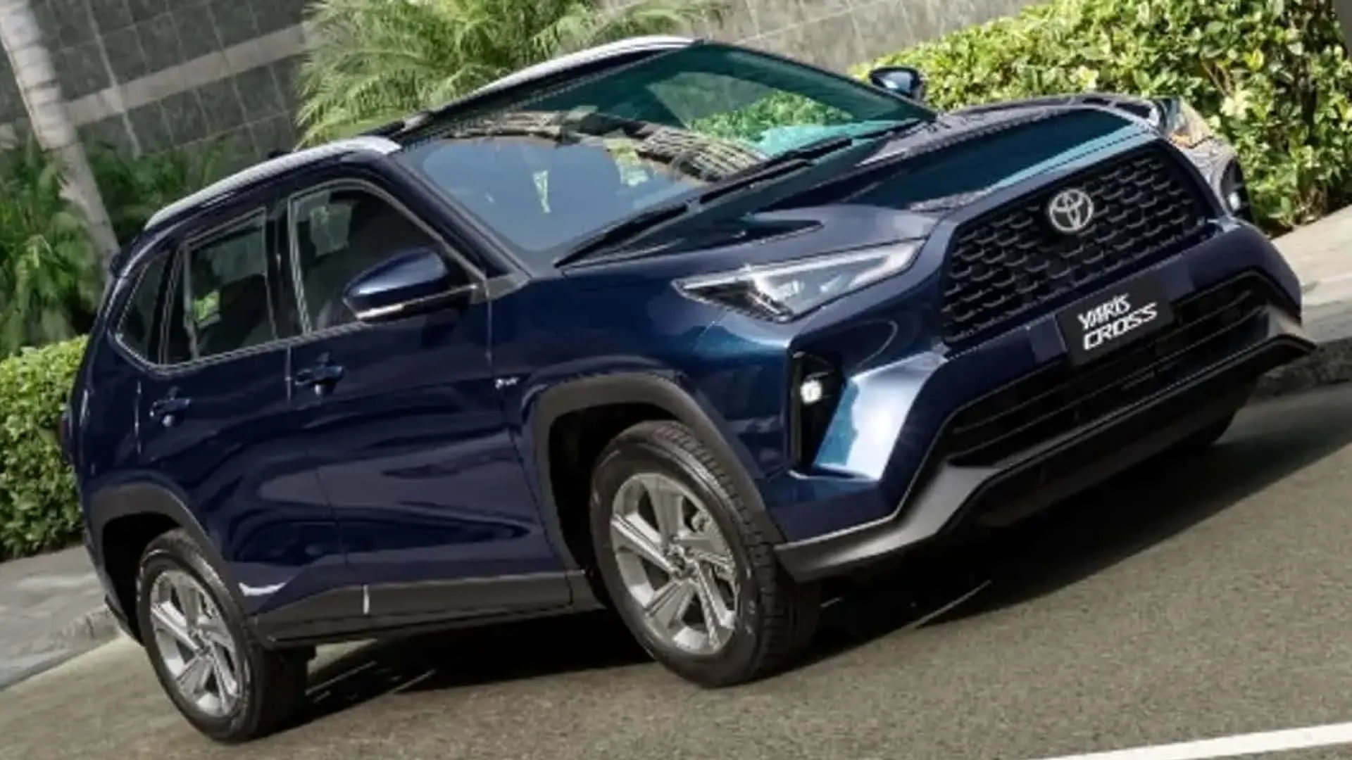 Toyota Yaris Cross 2026 tem lançamento reprogramado