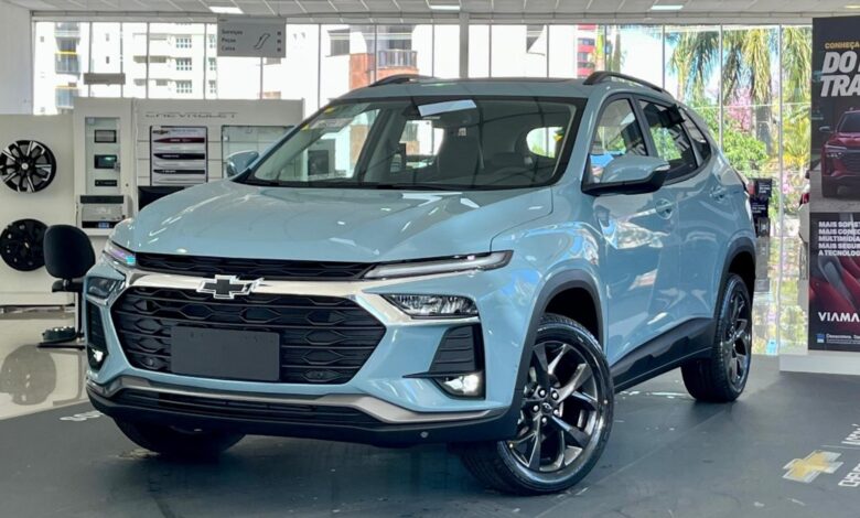 Com desconto de R$ 39.700, Chevrolet Tracker Premier custa menos que Pulse