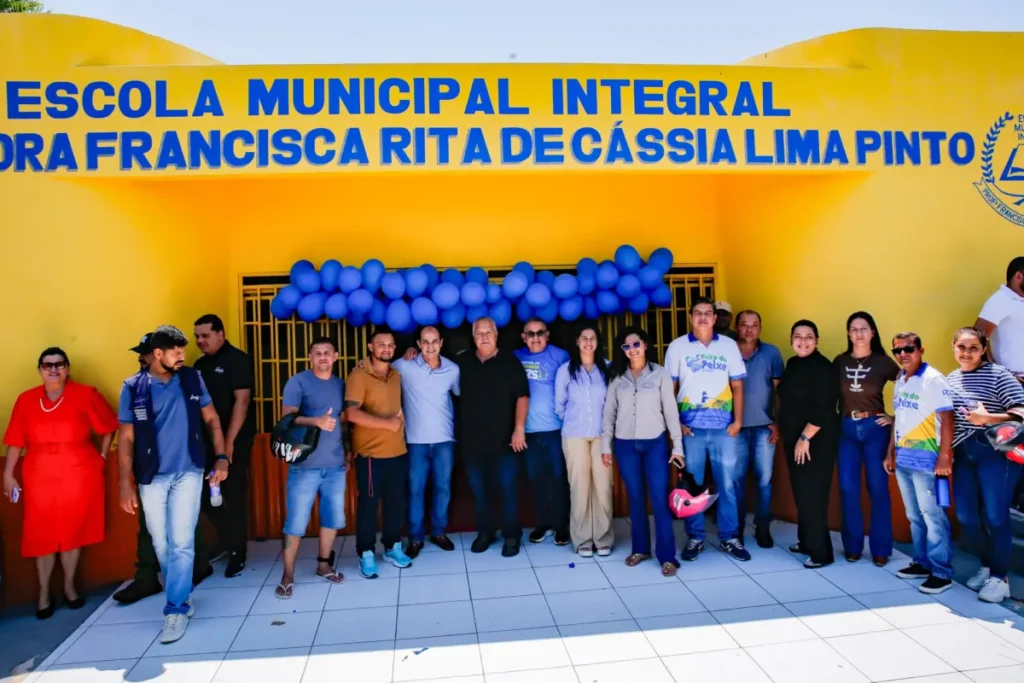 Zequinha Lima reinaugura escolas de tempo integral como parte das comemorações dos 121 anos de Cruzeiro do Sul | ac24horas